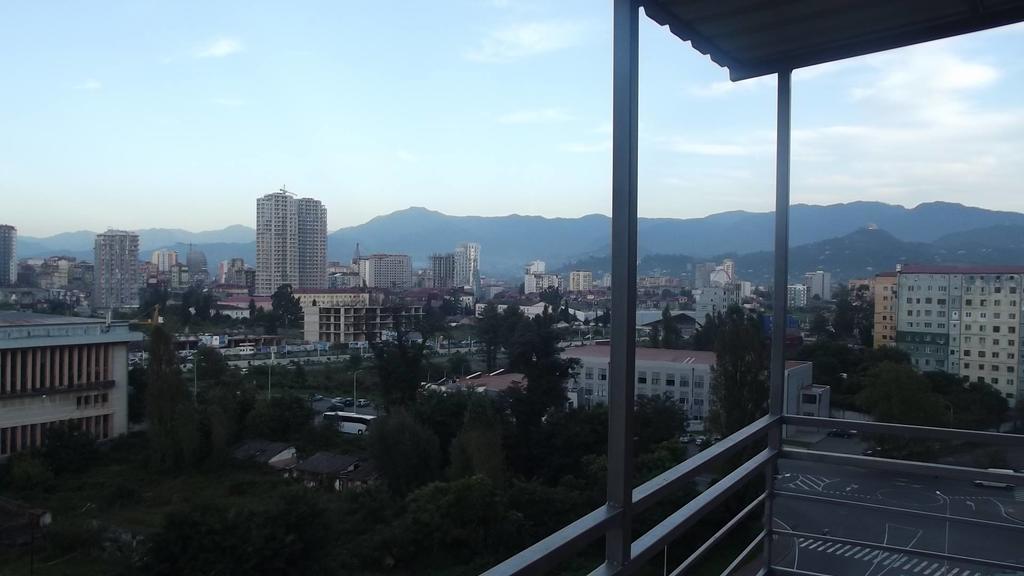 Big Flat In Batumi Apartamento Exterior foto